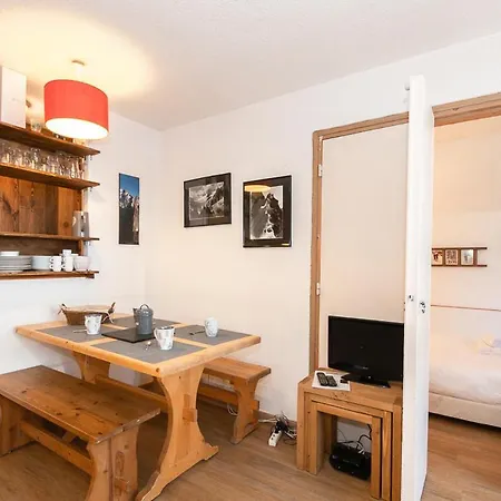 Cosmique Apartment